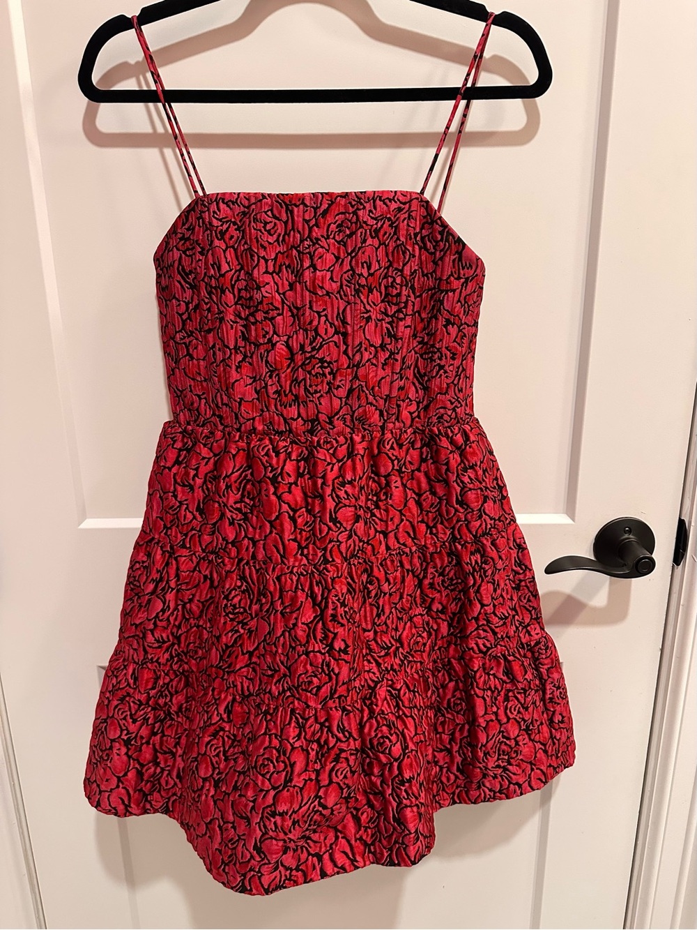 Alice + Olivia NEW Red Floral Jacquard Spaghetti-Strap Dress size 2